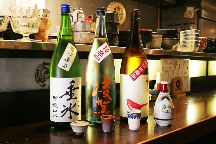 左から、垂氷（兵庫県）、凌駕（新潟県）、庭のうぐいす（福岡県）。