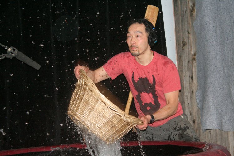 さまざまな道具を駆使して、リアリティある音を再現するのがフォーリーアーティストの仕事。