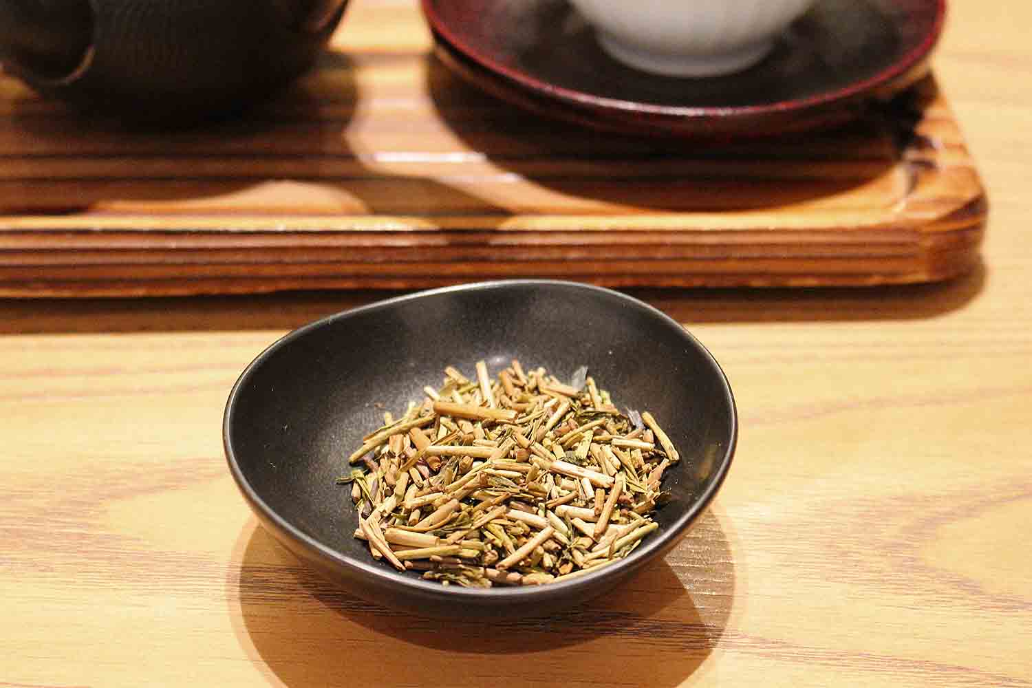 3代目が開発した煎茶の茎を利用した「棒茶」。