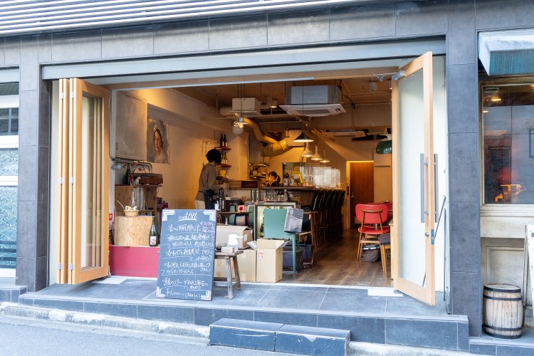 天気のいい日は、入り口全開。