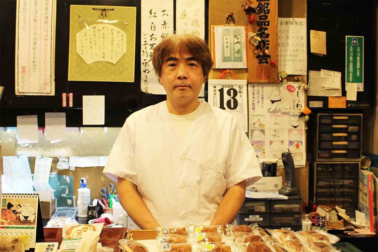 3代目店主の年田善政さん。