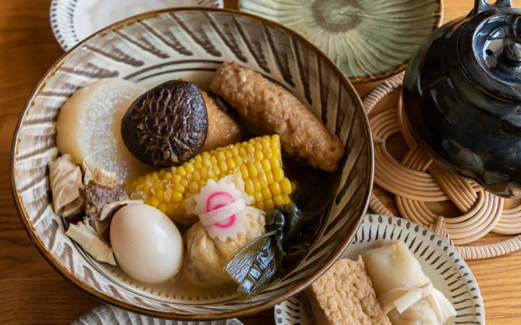 【東京おでんだね】佃忠かまぼこ店（田端）