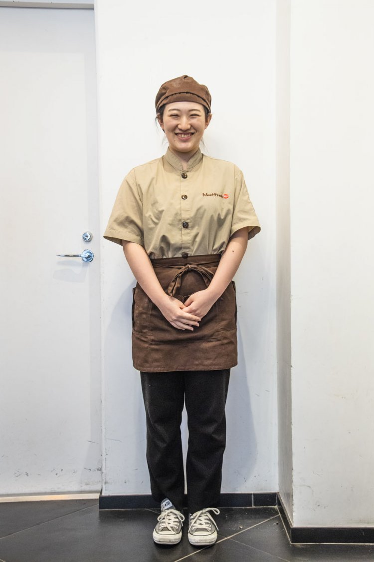 本店は品揃えも多く、落ち着いた雰囲気でゆっくりできます。