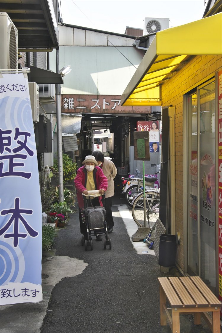 雑司が谷弦巻通り商友会