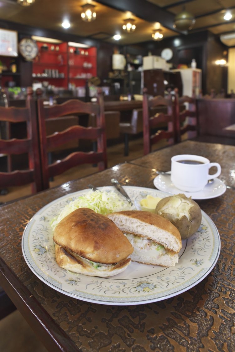 川の手もとまち商店街