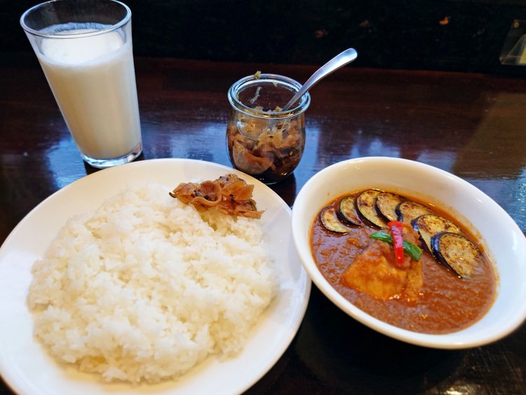 【閉店】curry 草枕（かれー くさまくら）