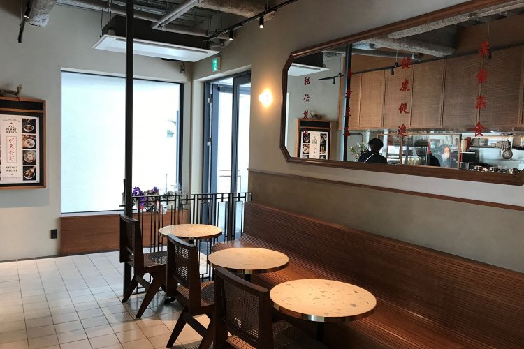 前店舗を取り壊した際に出た端材を内装の一部に再利用する取り組みも。写真提供：『明天好好』