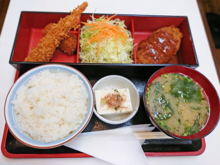 キッチンアオキ（きっちんあおき）