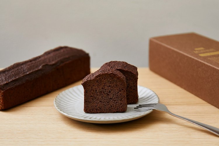 写真は、代々木上原店限定のガトーショコラ ベイクド ハイカカオ。