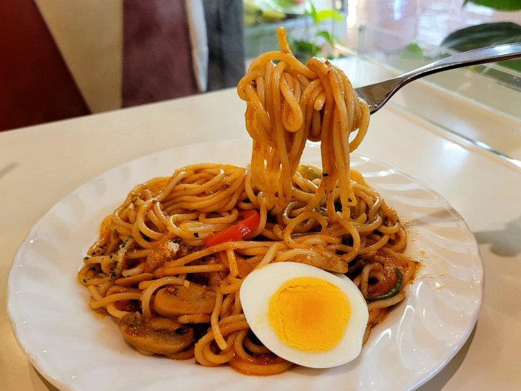 パーラーキムラヤ9