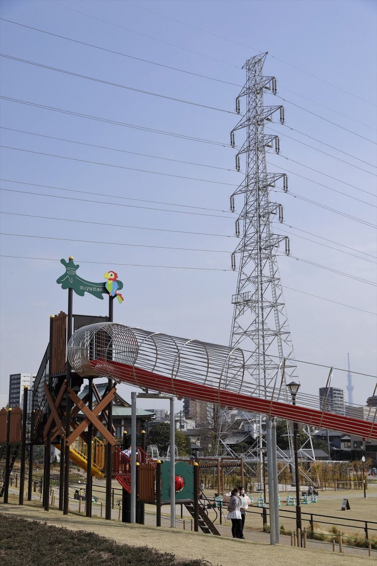 俳優・安藤玉恵を育んだ西尾久の街