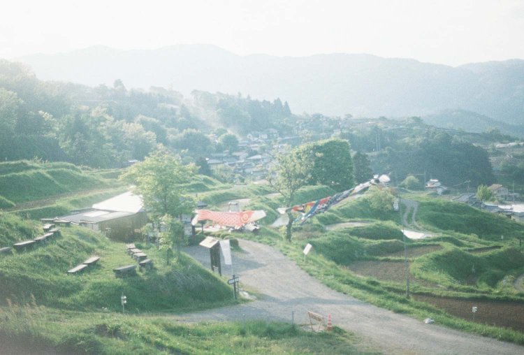 姨捨の棚田 / Contax Aria / Kodak portra 400