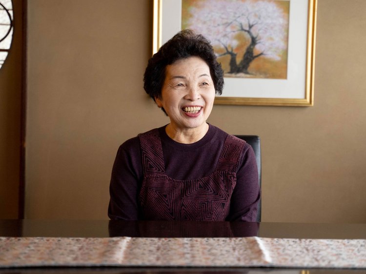 「本多さんからは、多くの人にお茶を身近に感じてほしい、いろいろなかたちで楽しんでほしいという想いが強く伝わって来るんです」と山崎さん