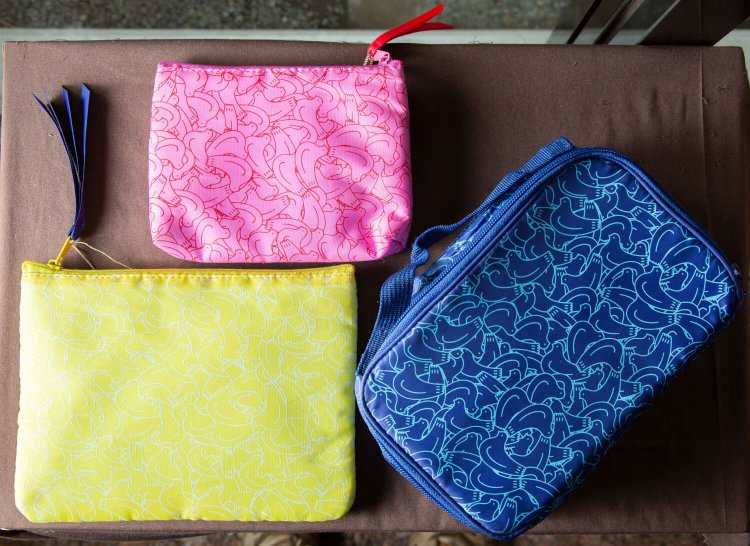 ポッポーチ　Sサイズ 1000円　Mサイズ 1200円　DXサイズ 3000円。