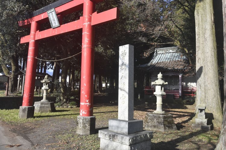 仁田忠常の陣所が置かれていた近くに建立された曽我八幡宮。