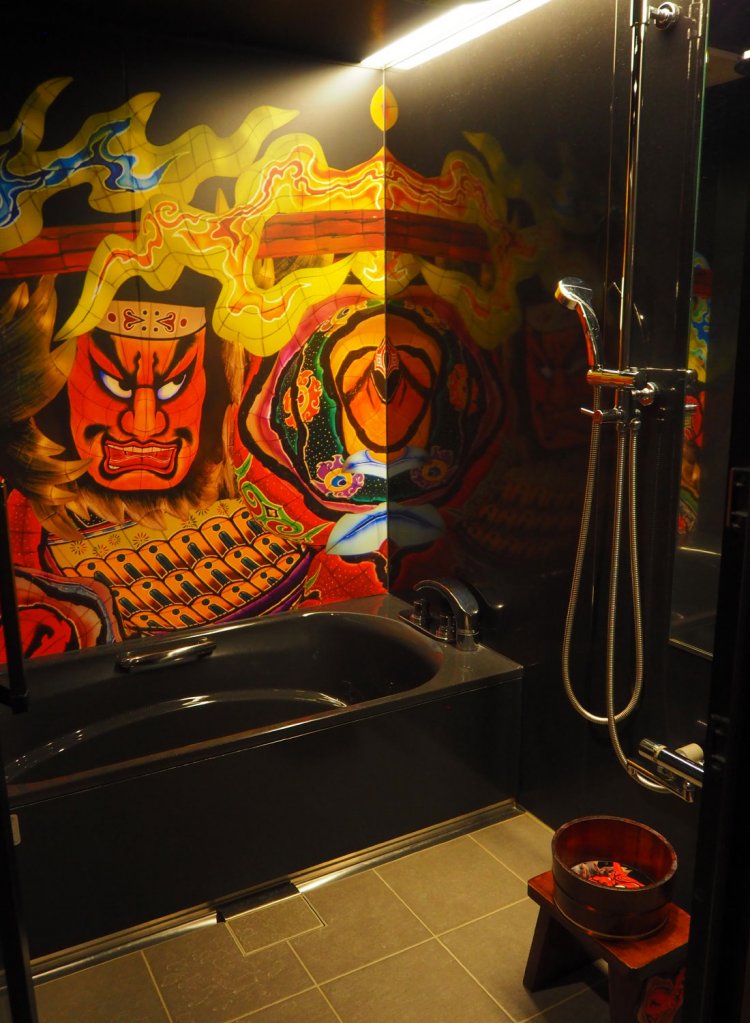 お風呂もねぶた。抜かりない！