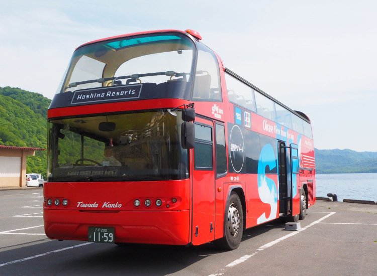 いわば“森のはとバス”！　ひとり2500円（時期により変動あり）。