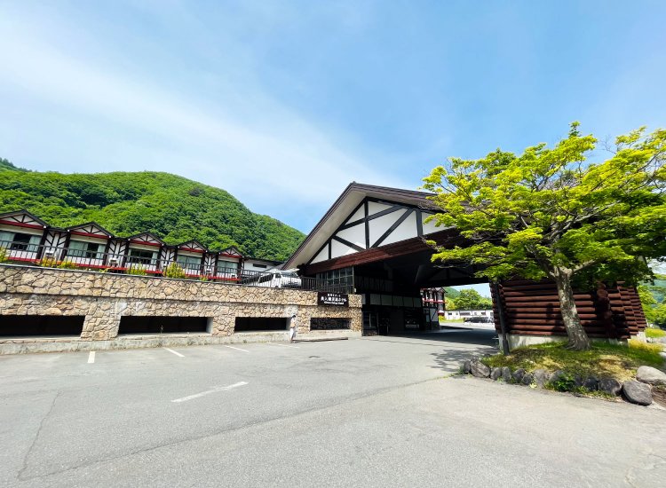 5月某日、新緑の美しい日にお伺いしました。