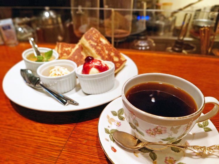 ほのかな苦味とほどよい酸味のさわやかなコーヒーは、フレンチトーストに最適の1杯。
