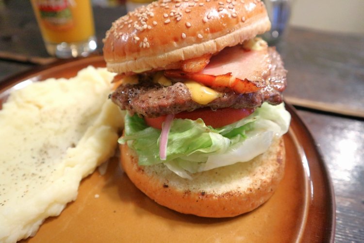 ウーピーゴールドバーガー