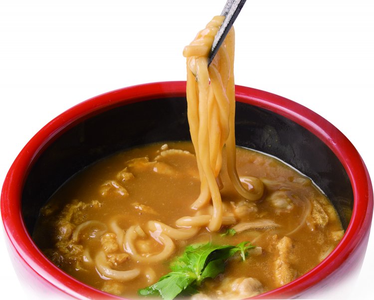 カレーうどん700円。20種類のスパイスを使用。