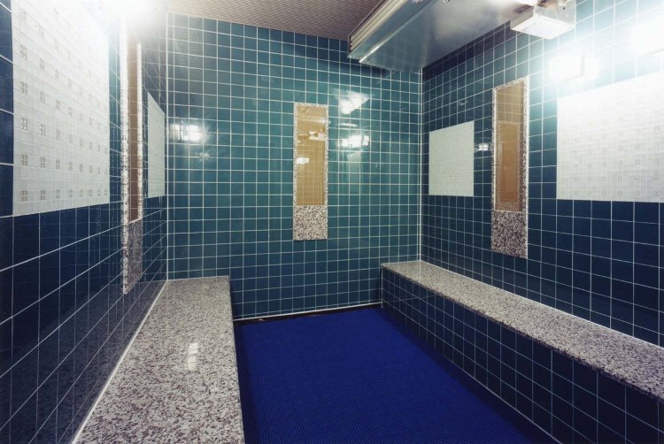 岩盤温浴と涼の癒を交互に利用すれば皮膚細胞が活性化し、美肌になりそう。