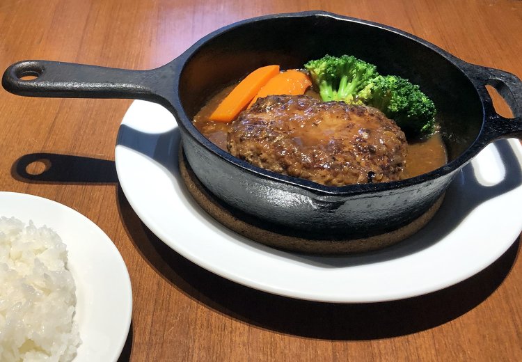 【閉店】肉バル FORST6丁目（にくばる ふぉるすとろくちょうめ）