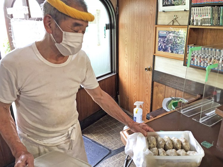 今日の日替わり定食のために朝の4時から仕込んだコロッケ。