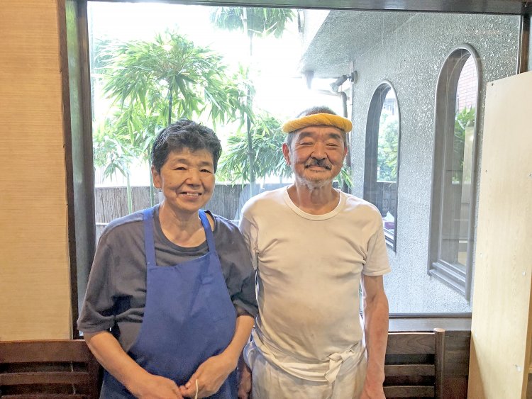 ご主人の勝次さんと俊子さんの素晴らしい笑顔。