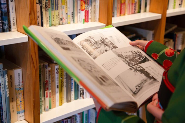 2階は宿場関連本多し。