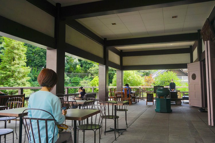 神谷町光明寺神谷町オープンテラスの様子