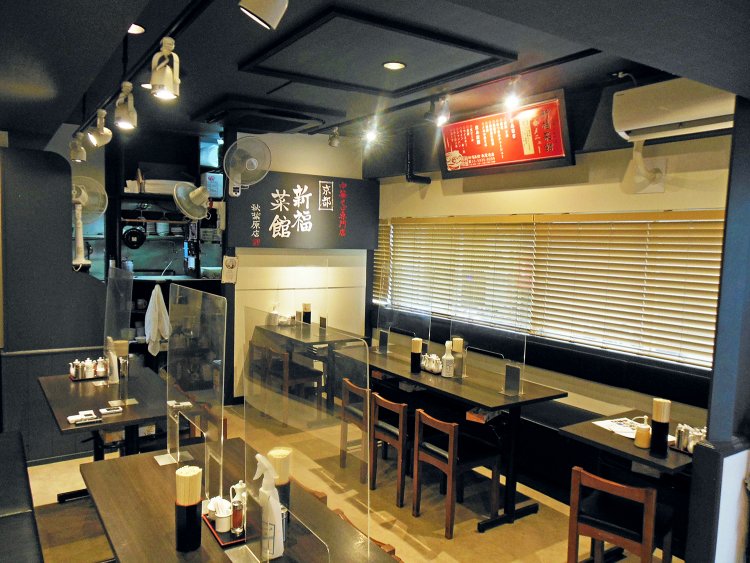 2022年2月に店内の壁を塗り替えてプチリニューアルした。