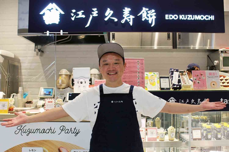 サービス精神旺盛な『江戸久寿餅』小山信太郎社長！