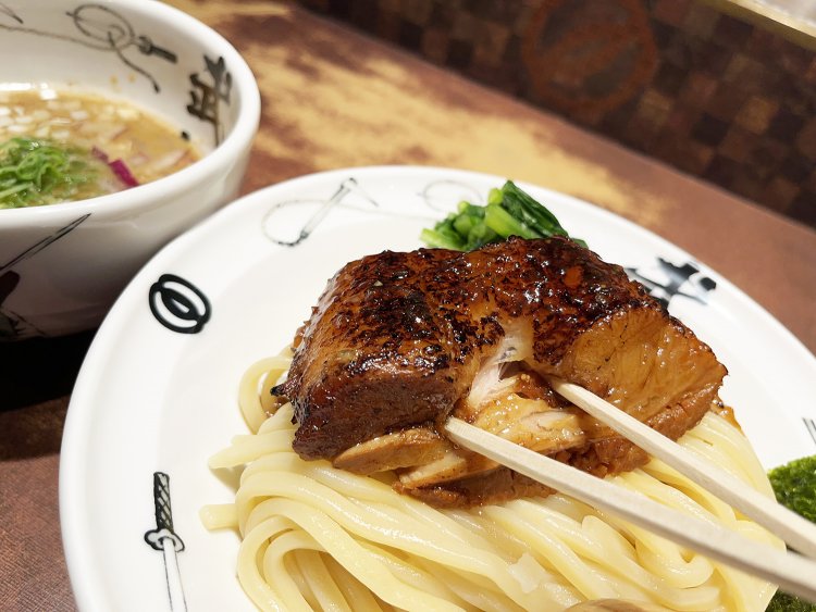 麺屋武蔵 武仁（めんやむさし ぶじん）