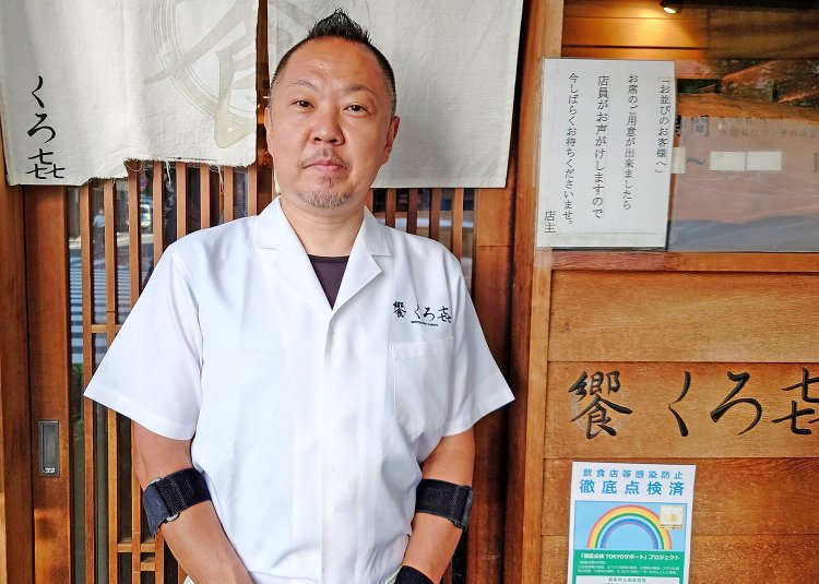 店主の黒木直人さん。和食やイタリアンで磨いた技術を活かして、さまざまなラーメンを創り上げてきた。