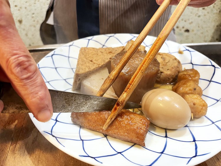 中には大きな具材もあるが、食べやすく切ってくれるのもうれしいところ！