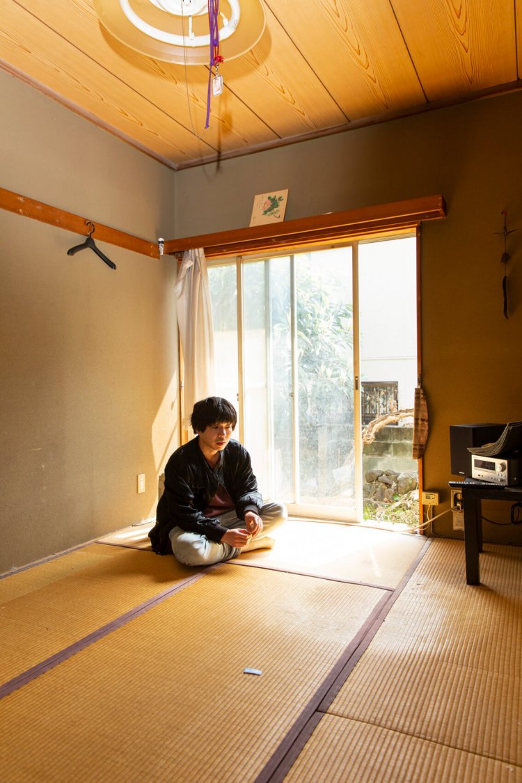 最近まで住んでいた新宿区の一軒家にて。※写真と本文は関係ありません。
