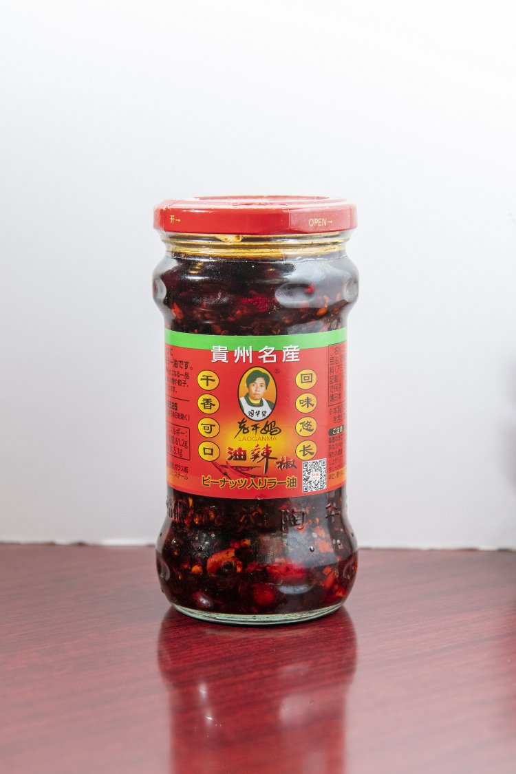 貴州特産ラー油も料理に使う。