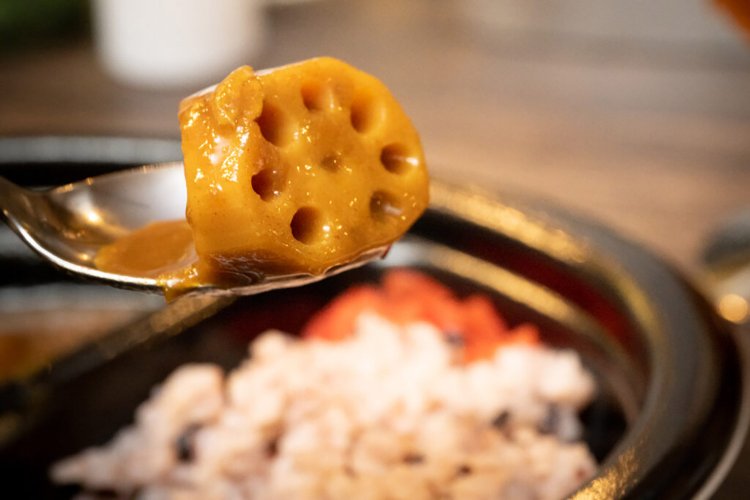 【荒川102】いずみや薬膳カレー