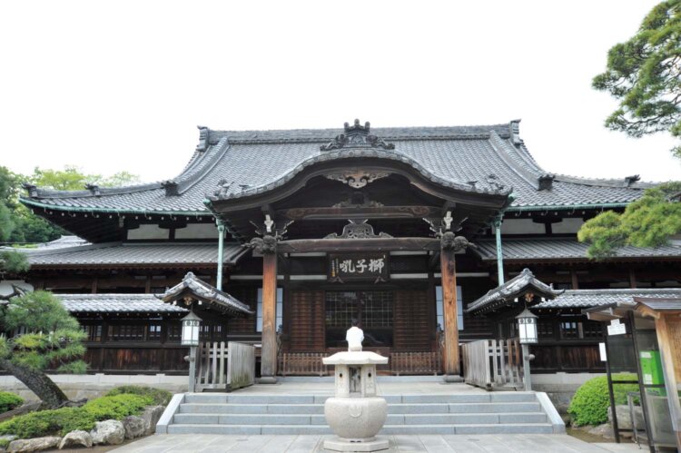 【大江戸散歩コース】三田・高輪・品川～『忠臣蔵』ゆかりの泉岳寺から品川宿へと続く東海道散歩～