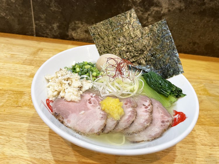JAPANESE FISH NOODLE ウミのチカラ（じゃぱにーず ふぃっしゅ ぬーどる うみのちから）