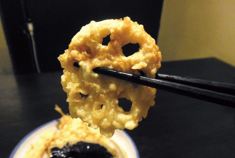 レンコンは厚切りでもちっとしていてほくほく。どれも野菜そのものの甘みが感じられる。