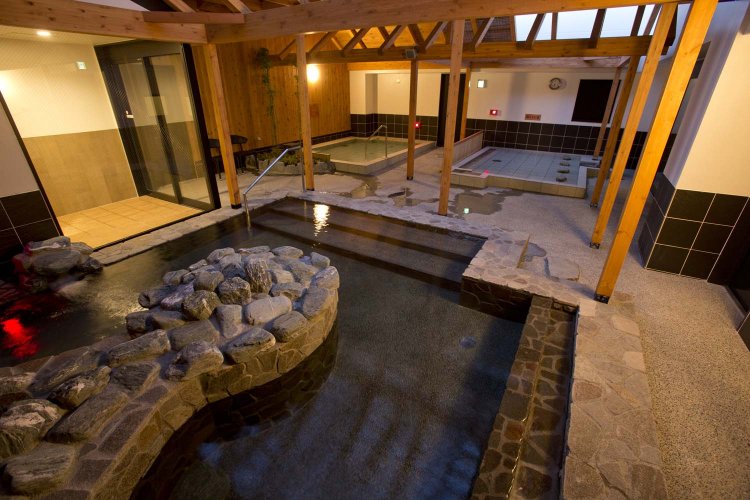 湘南台温泉 らく（しょうなんだいおんせん らく）