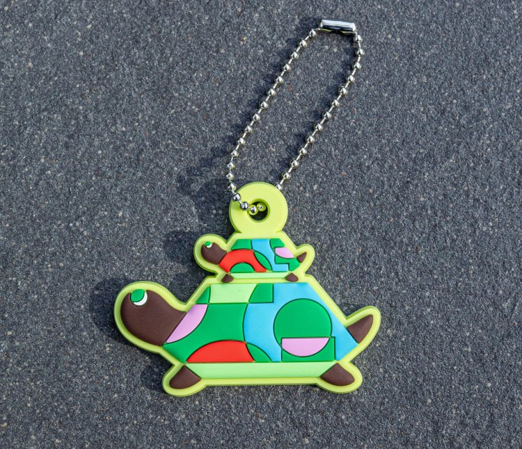 カメクロちゃんのガチャもあるよ（300円）。