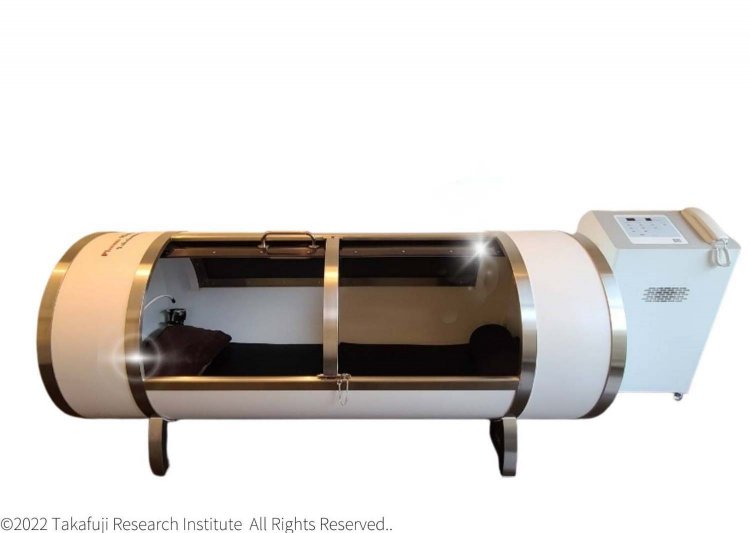 自然治癒力が引き出されるというプラズマメッドベッド。