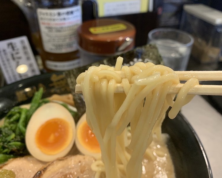 中華麺に最適な風味とモッチリ感が大きな魅力でもある。