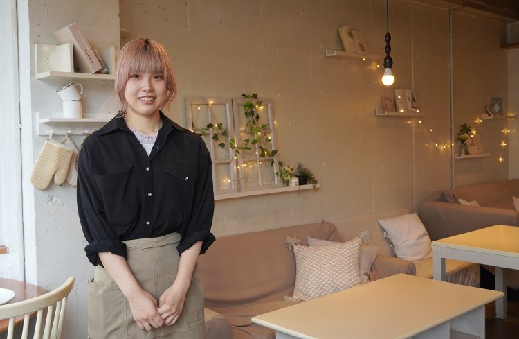店長の進藤さん。新メニューは3日〜1週間で完成させる。