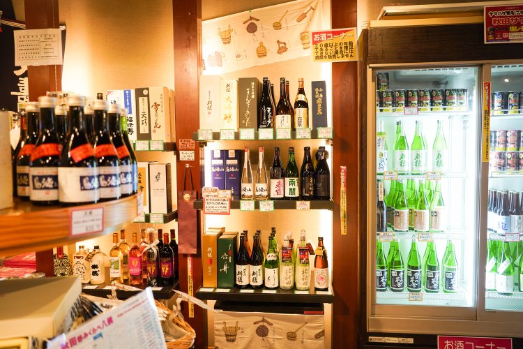 日本酒は季節限定商品も扱っている