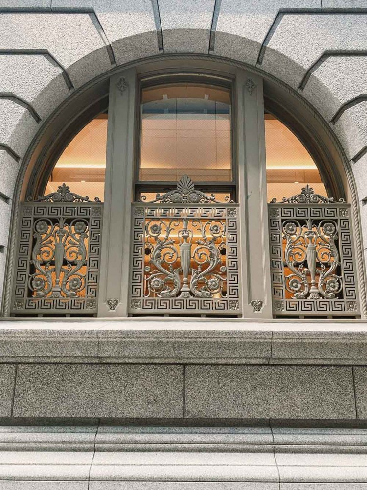 【カメラガールズ】丸の内エリアから有楽町エリアを撮り歩く