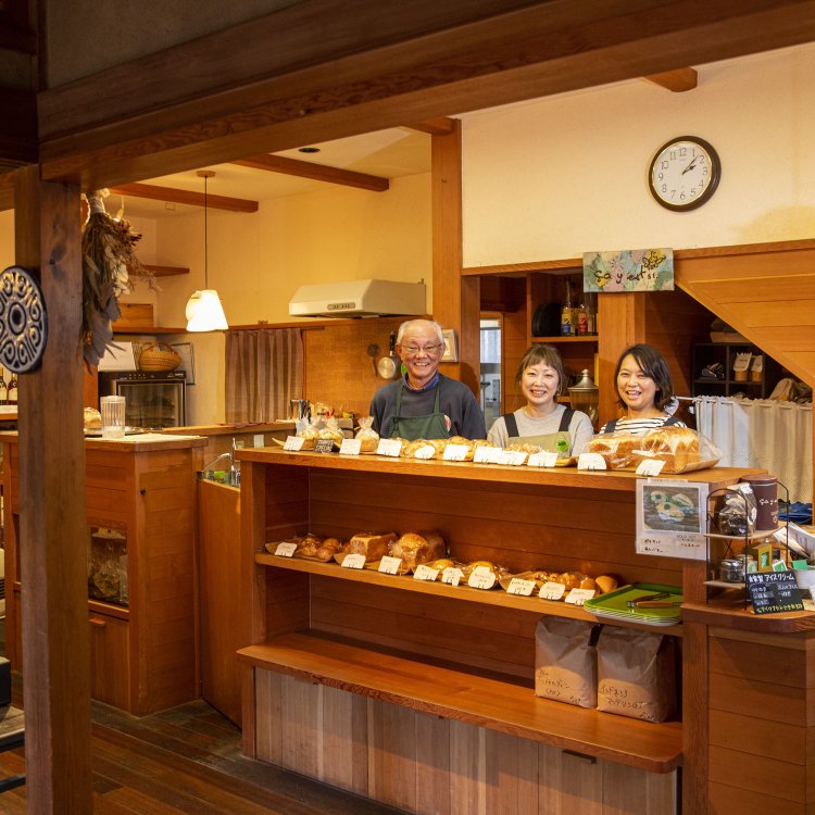 左から町田さん、田畑さん、鈴木さん。